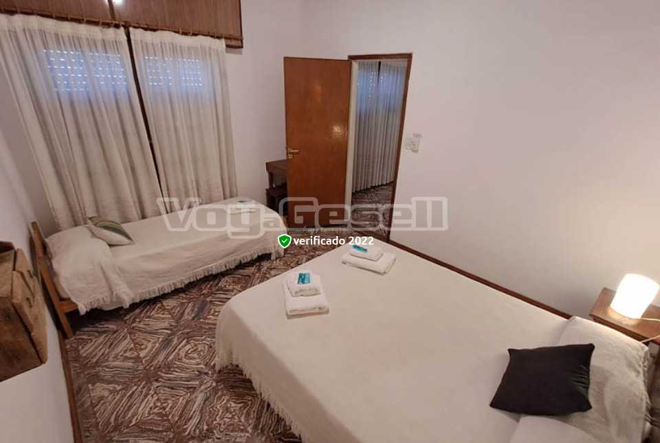 Alquilo Hotel Boiano en Villa Gesell zona  a 300 Mts de la Playa