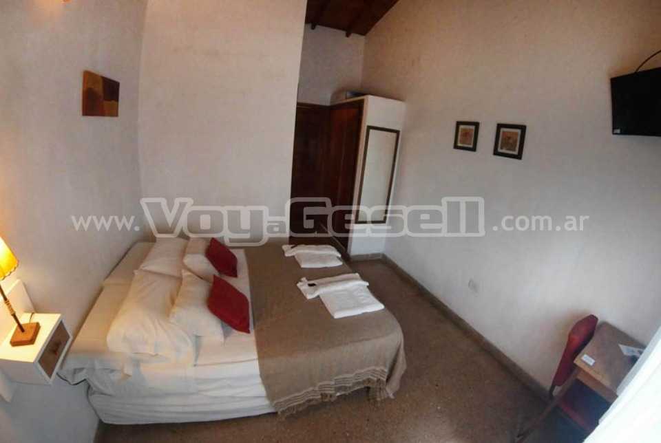 Alquilo Hostería Costa Azul en Villa Gesell zona  a 250 Mts de la Playa