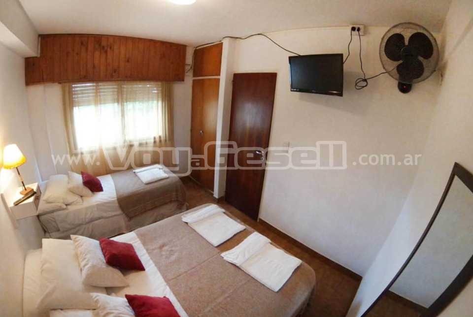 Alquilo Hostería Costa Azul en Villa Gesell zona  a 250 Mts de la Playa