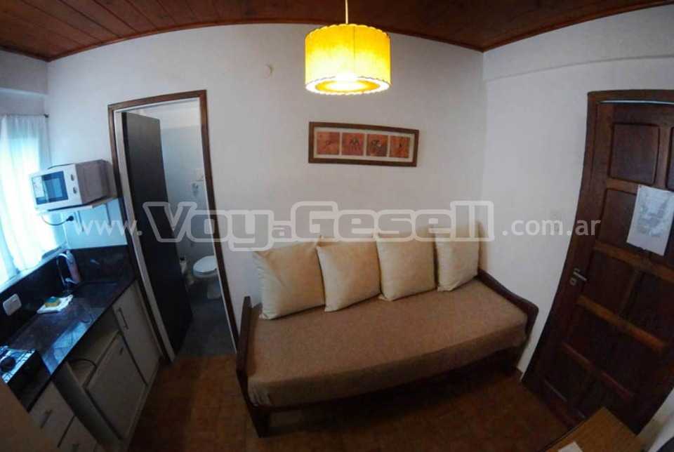 Alquilo Hostería Costa Azul en Villa Gesell zona  a 250 Mts de la Playa