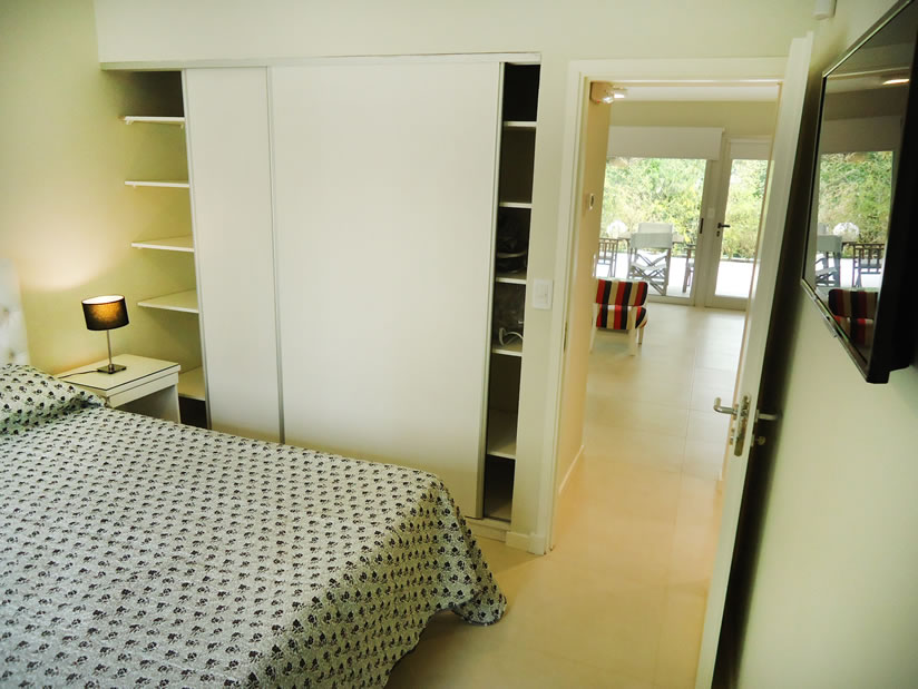 Alquilo Departamentos Clari del Mar en Villa Gesell zona  a 150 Mts de la Playa