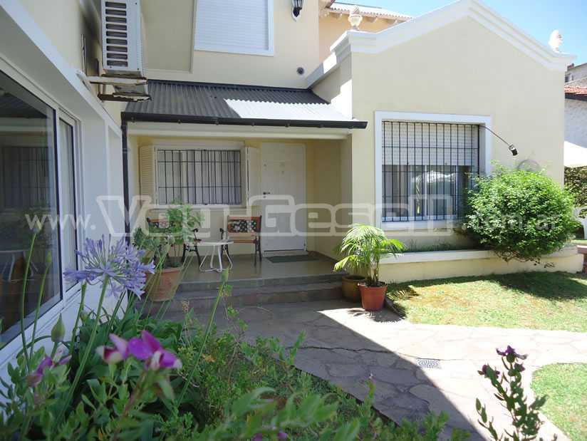 Alquilo Hostería Hostería Conti en Villa Gesell zona  a 400 Mts de la Playa