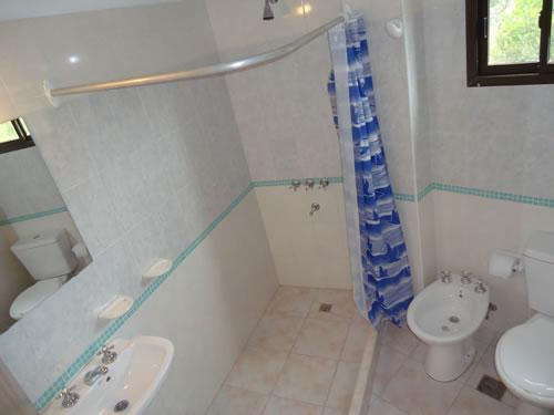 Alquilo Hotel Costa Imperial en Villa Gesell zona  a 400 mts de la Playa