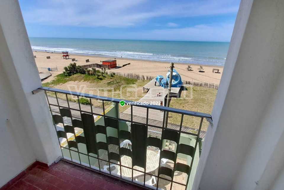 Cote Dor - Vista principal de alojamiento en Villa Gesell, Villa Gesell. Reservá sin comisiones.