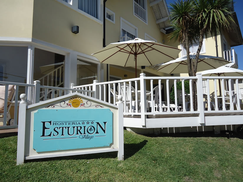 Esturion Village - Vista principal de alojamiento en Villa Gesell, Villa Gesell. Reservá sin comisiones.