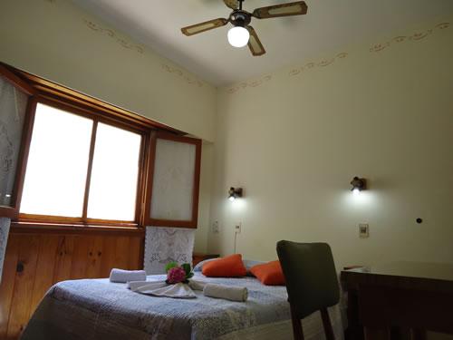 Alquilo Hotel Hotel Helvetica en Villa Gesell zona  a 100 mts de la Playa