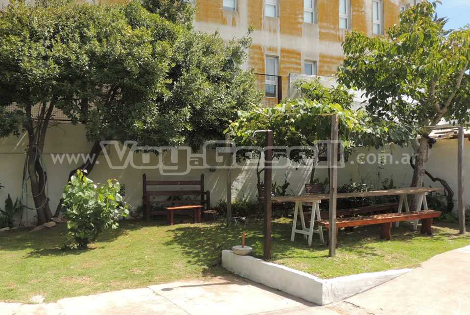 Alquilo Hotel Hotel Helvetica en Villa Gesell zona  a 100 mts de la Playa