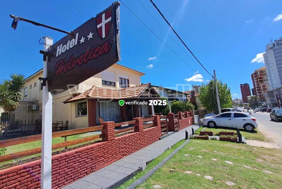 Alquilo Hotel Hotel Helvetica en Villa Gesell zona  a 100 mts de la Playa 