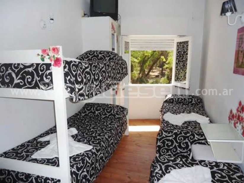 Inti - Huasi - Vista principal de alojamiento en Villa Gesell, Villa Gesell. Reservá sin comisiones.