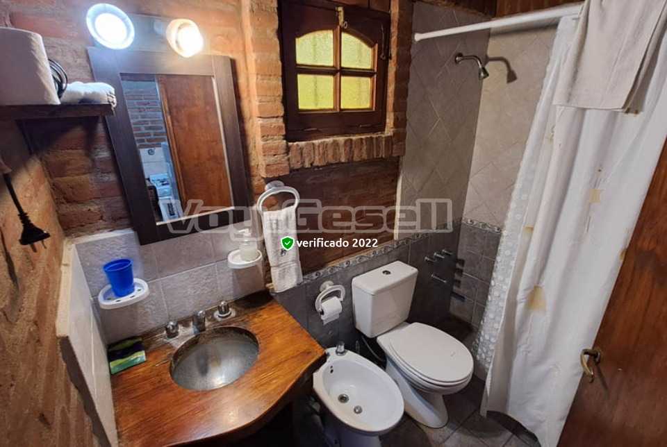 Alquilo Complejo de Cabañas Poetas del Bosque en Mar Azul zona  a 500 mts de la Playa 