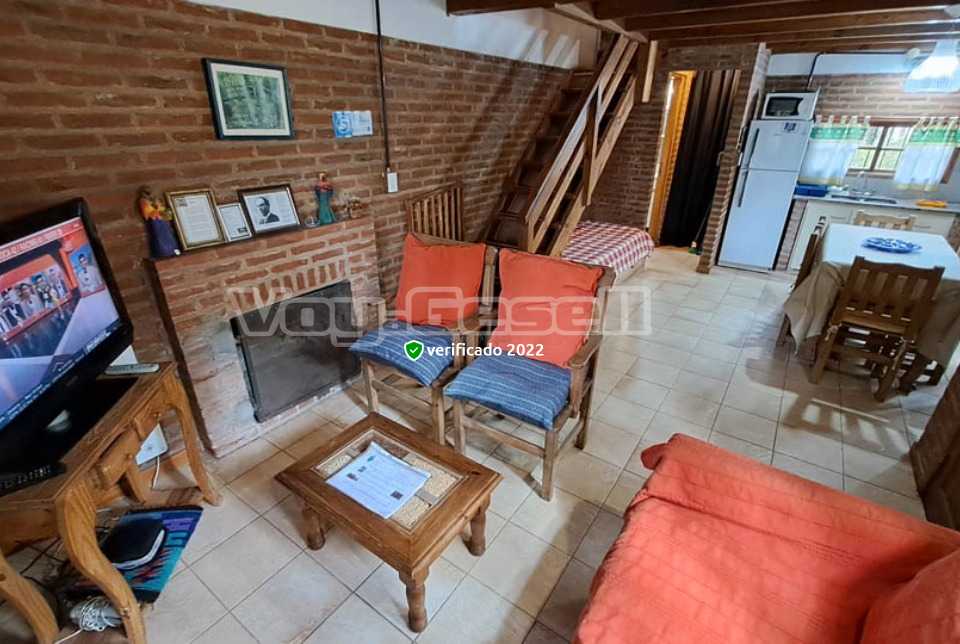 Alquilo Complejo de Cabañas Poetas del Bosque en Mar Azul zona  a 500 mts de la Playa