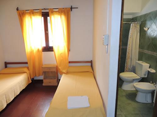 Alquilo Hotel Spileon en Villa Gesell zona  a 150 mts de la Playa 