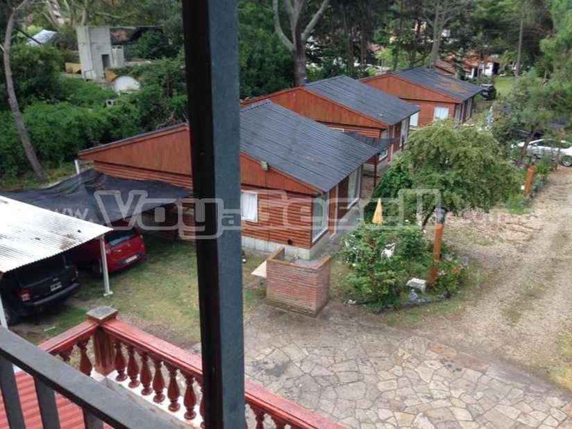 Alquilo Complejo de Cabañas Villa Maya en Villa Gesell zona  a 200 Mts de la Playa