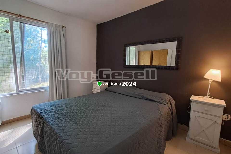 Alquilo Complejo de Cabañas Villa Maya en Villa Gesell zona  a 200 Mts de la Playa