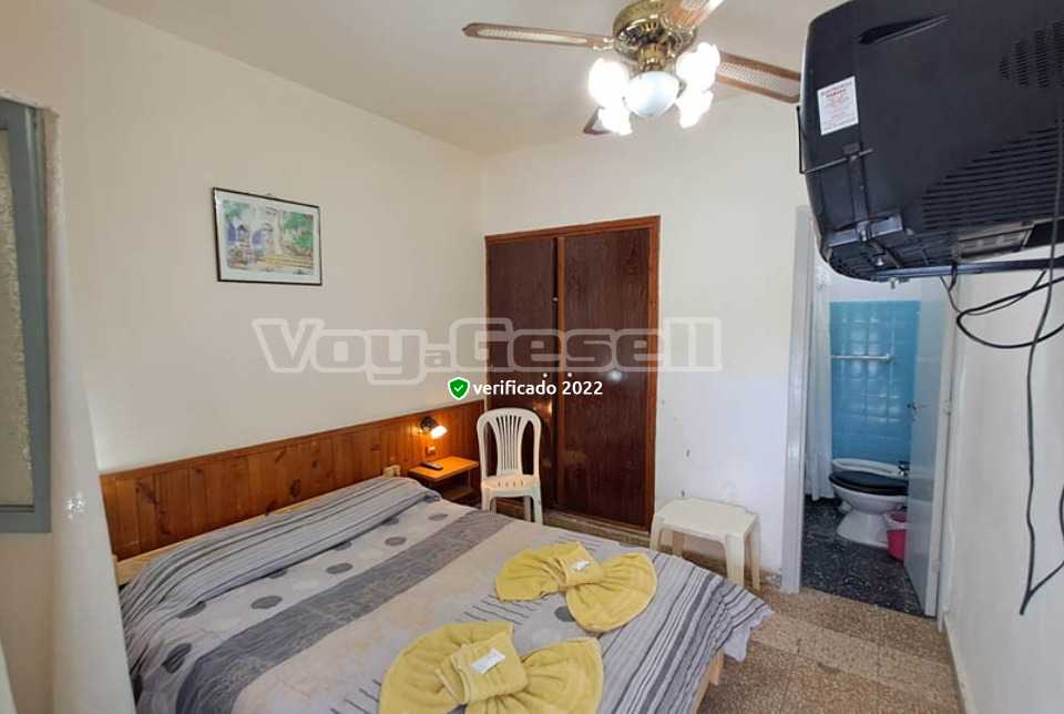 Alquilo Hostería Zodiaco en Villa Gesell zona  a 200 mts de la Playa