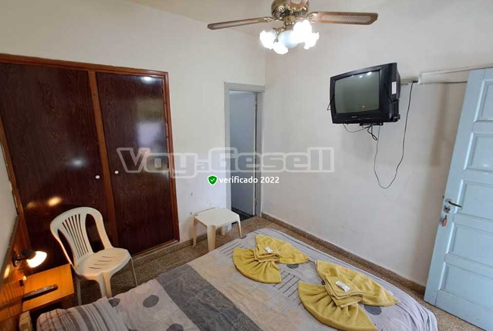 Alquilo Hostería Zodiaco en Villa Gesell zona  a 200 mts de la Playa