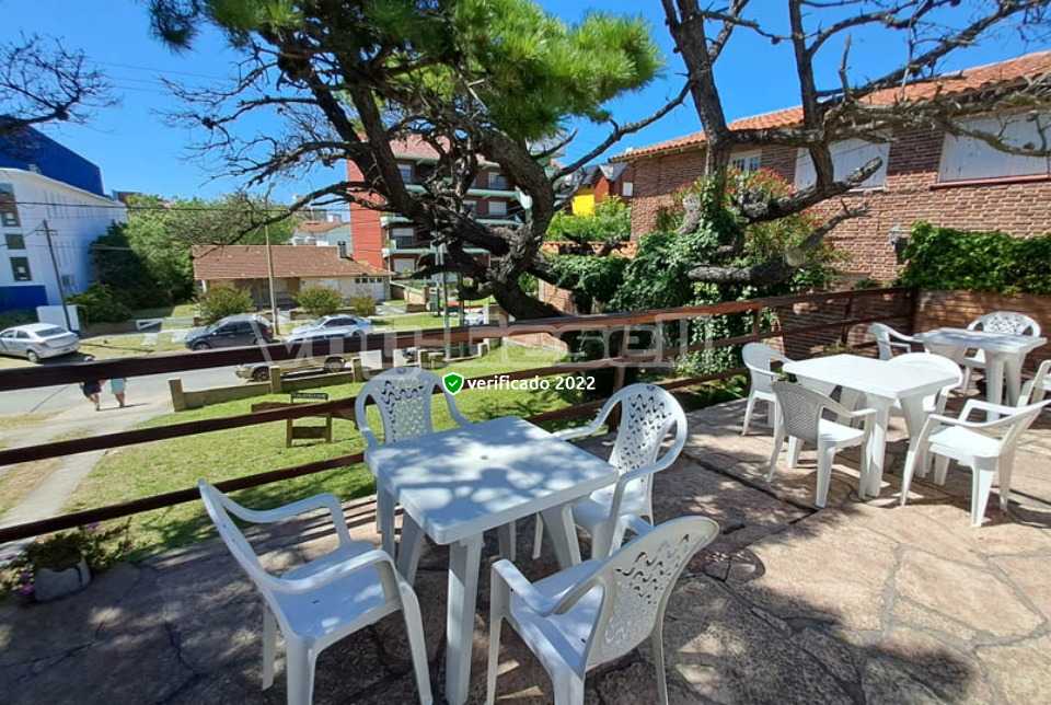 Alquilo Hostería Zodiaco en Villa Gesell zona  a 200 mts de la Playa Terraza con vistas