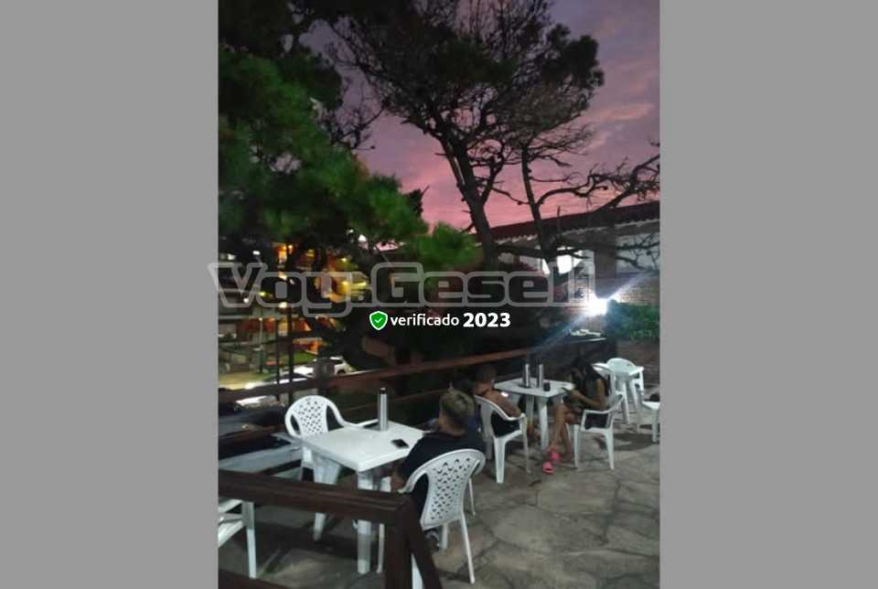 Alquilo Hostería Zodiaco en Villa Gesell zona  a 200 mts de la Playa