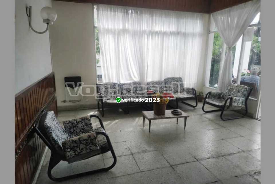 Alquilo Hostería Zodiaco en Villa Gesell zona  a 200 mts de la Playa