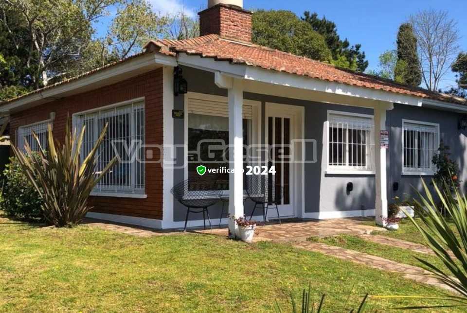 Casa Stella - Chalet en Villa Gesell