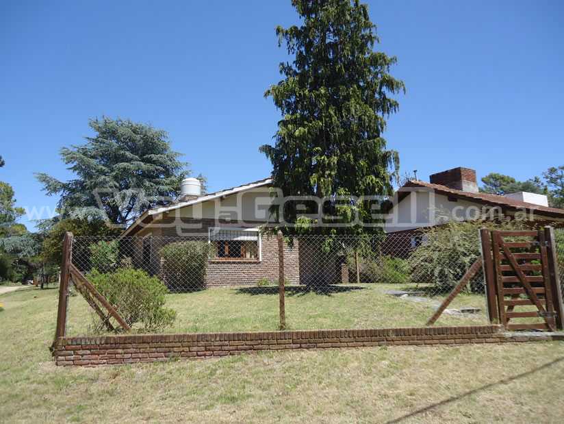 Suvian - Chalet en Villa Gesell
