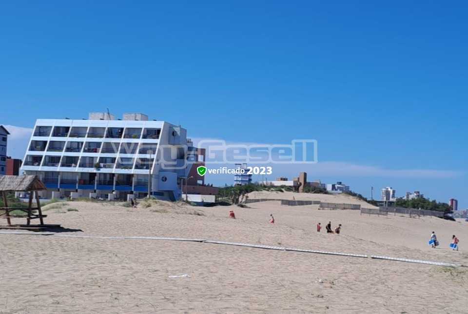 Alfasud XII 2A - Vista principal de alojamiento en Villa Gesell, Costa Atlántica Argentina