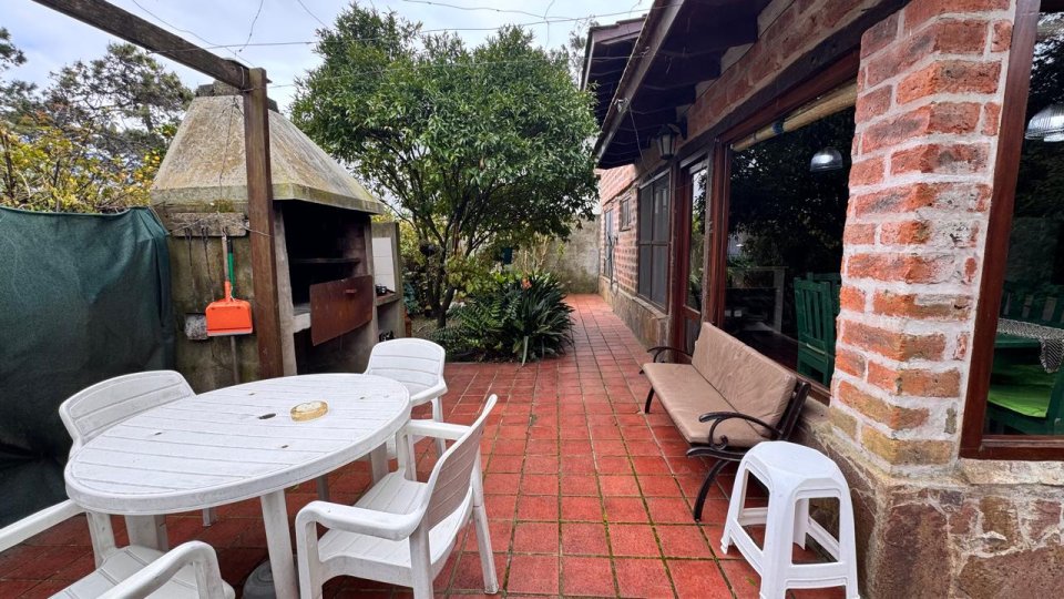 Cabaña Miriam - Vista principal de alojamiento en Villa Gesell, Costa Atlántica Argentina