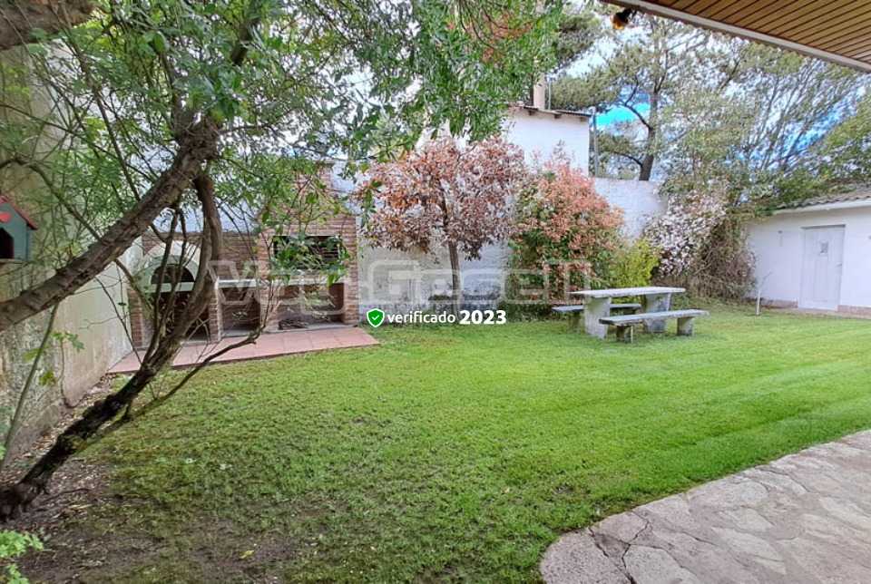 Cuatro Estaciones Casa - Casa en Villa Gesell