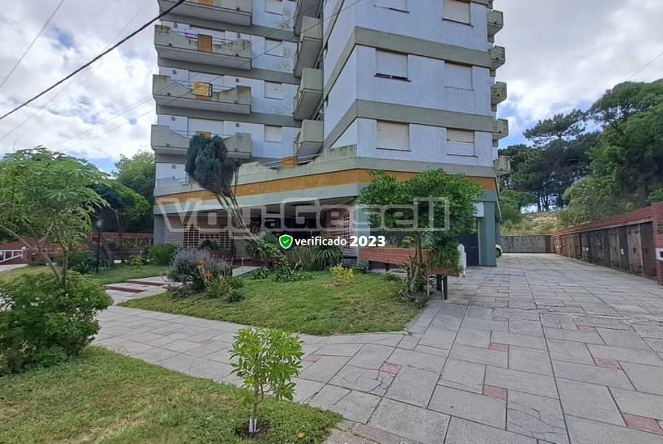 Edificio PH - Departamento en Villa Gesell