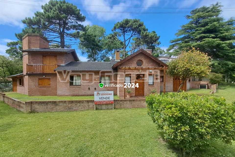 La 129 - Casa en Villa Gesell