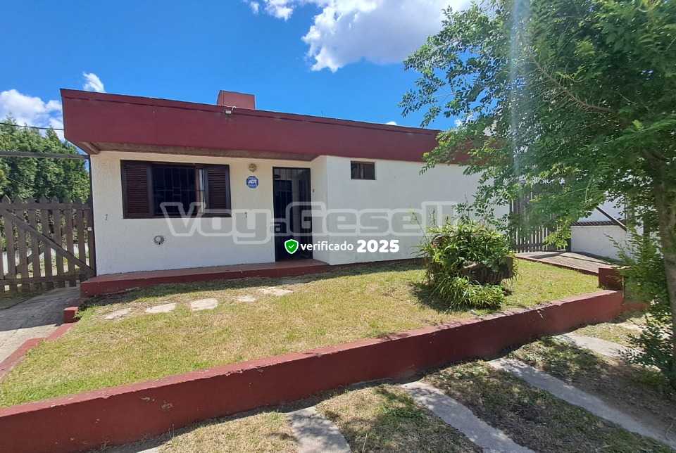 Lala - Casa en Villa Gesell