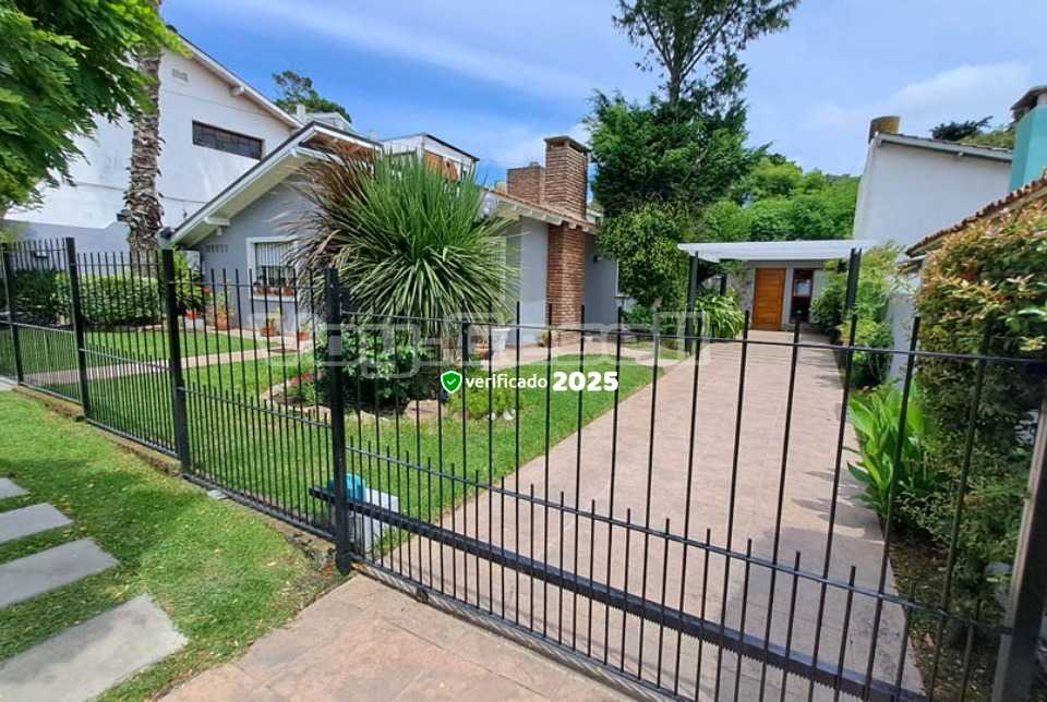 Las 3 Marias - Casa en Villa Gesell