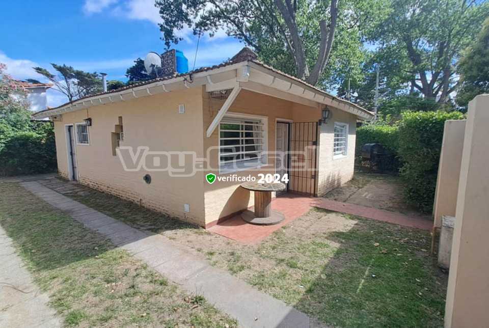 Nuria - Casa en Villa Gesell