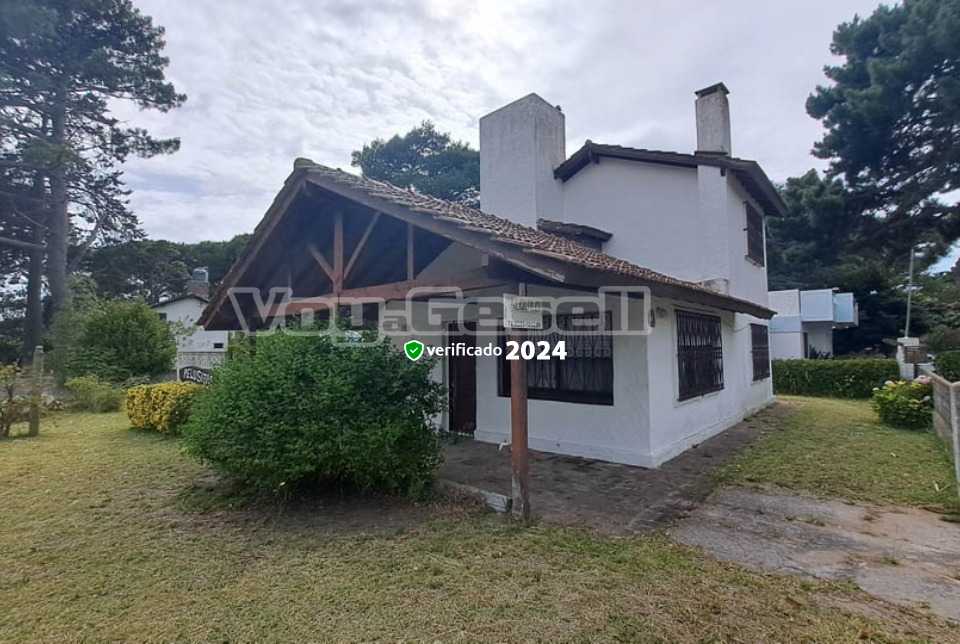 Pelusita - Chalet en Villa Gesell