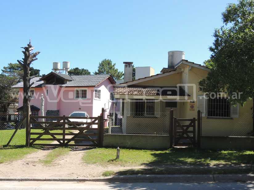 Saymon 2 - Casa en Villa Gesell