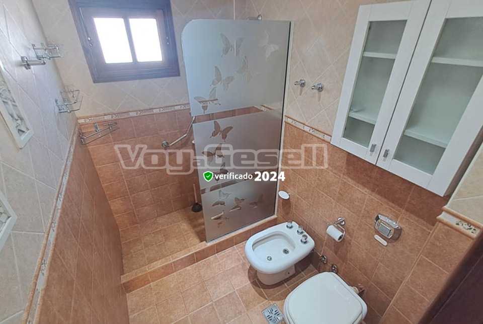 Alquilo Departamento El Sosiego en Villa Gesell zona Centro a 1700 Mts de la Playa